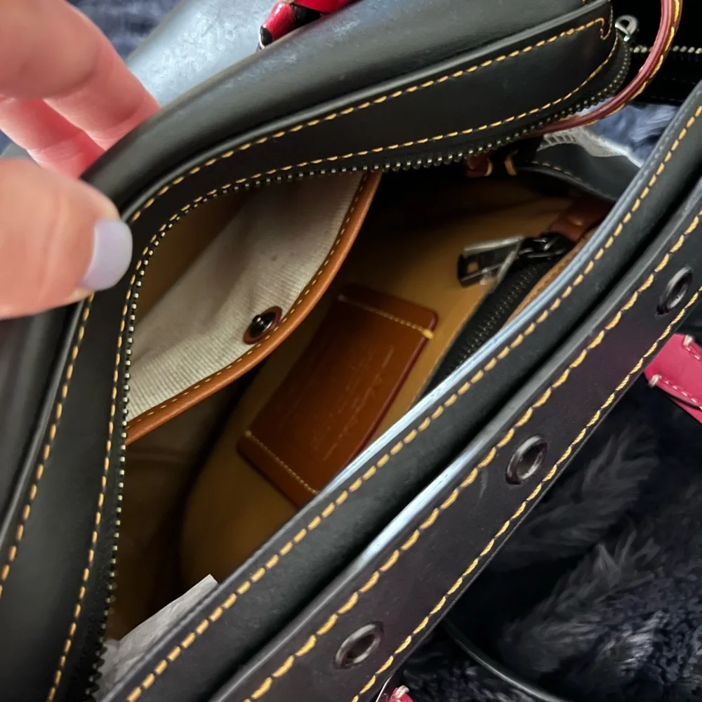 Coach *RARE* - Picture 6 of 6